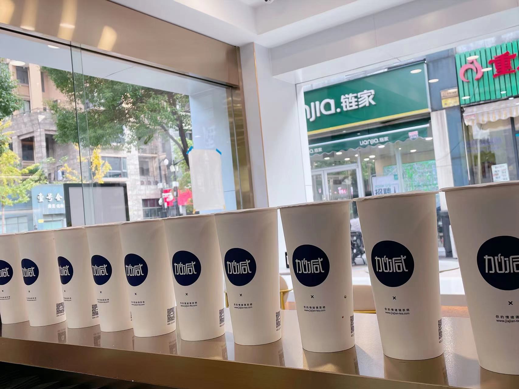 Vsport茶饮：奶茶加盟店生意好还需要做促销吗